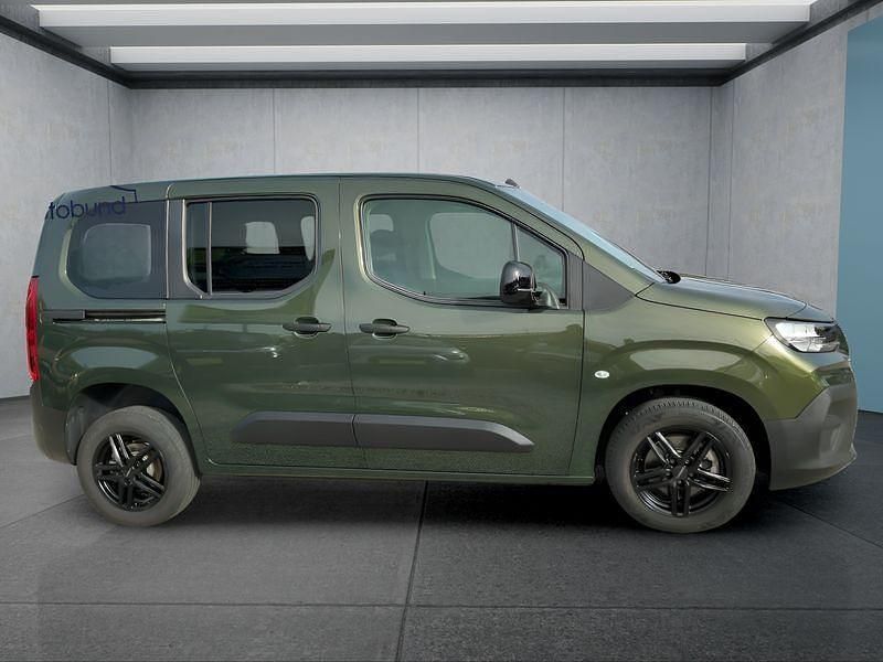 Gebraucht Fiat Doblò 131 PS (96 kW) 2024 Grün Van / Kleinbus