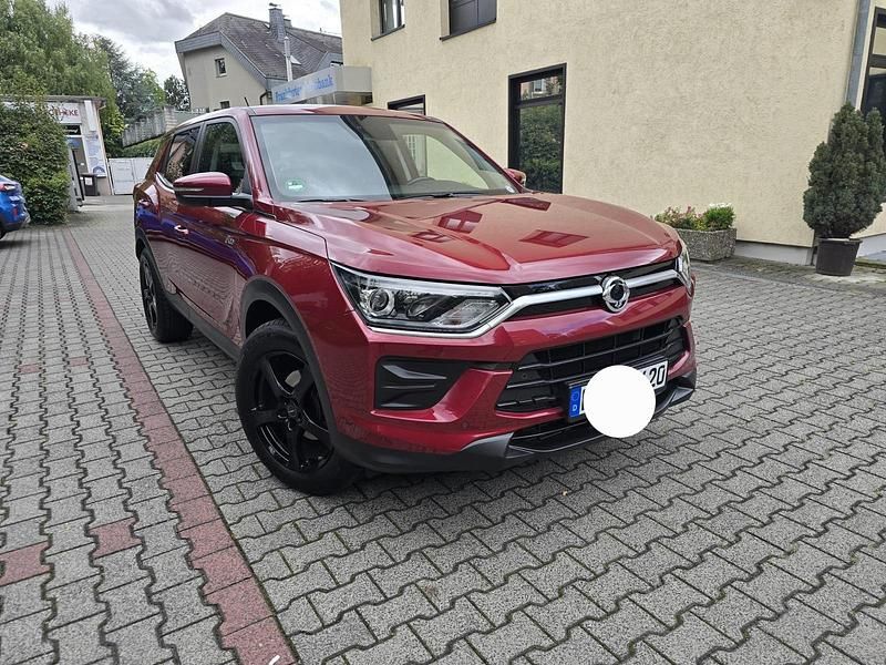 Rot Gebraucht 2021 Ssangyong (KGM) Korando SUV | 13.200 € (Superpreis) - Bild 1/4