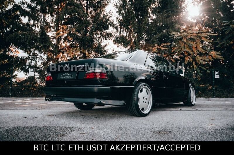 Gebraucht Mercedes E300 AMG 190 PS (139 kW) 1987 Schwarz Coupé