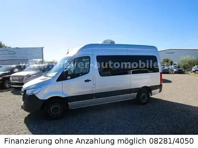 Używany Mercedes Sprinter 179 KM (131 kW) 2020 Srebrny Van