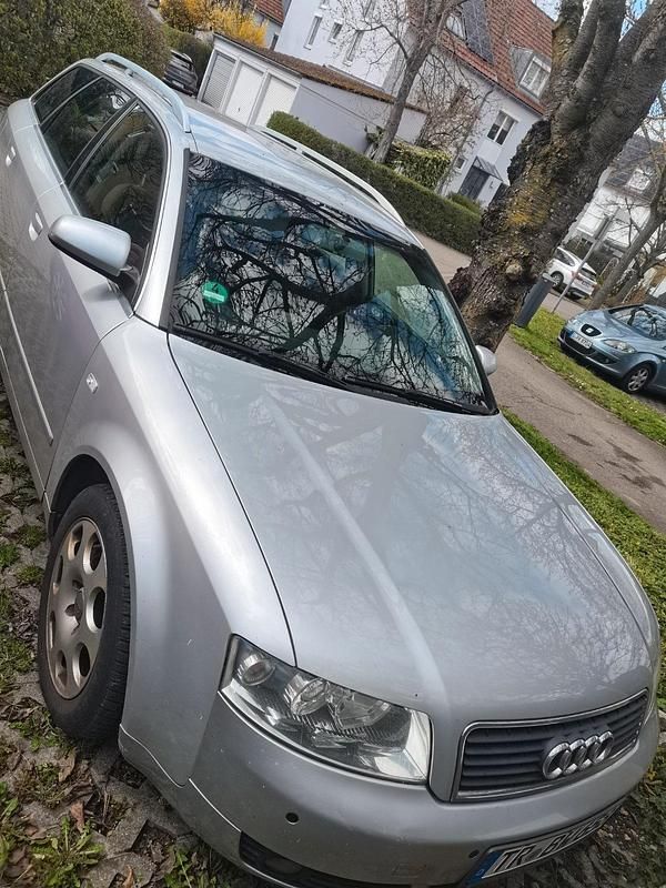 Gebraucht Audi A4 130 PS (95 kW) 2004 Silber Kombi