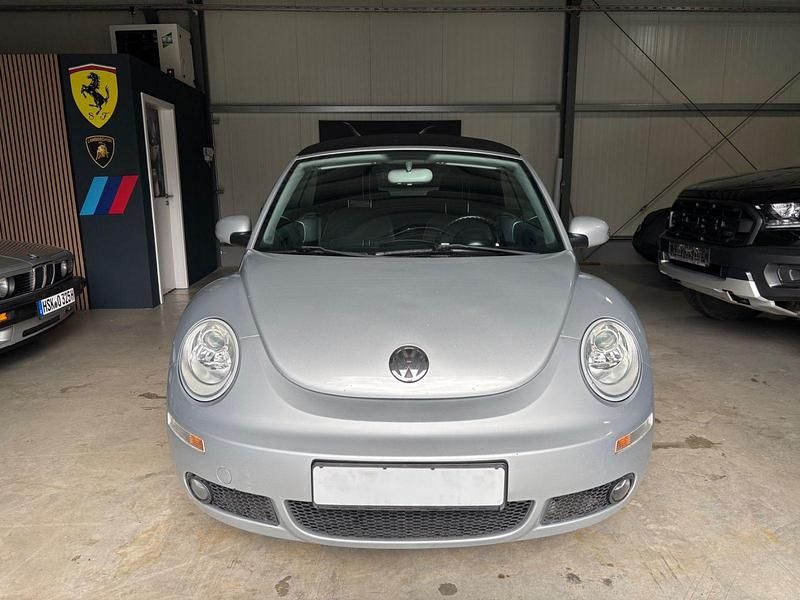 Gebraucht VW New Beetle Freestyle 102 PS (75 kW) 2010 Silber Kleinwagen