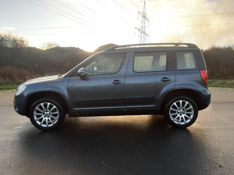 Gebraucht 2010 Skoda Yeti SUV | 4.300 € (Teuer) - Bild 1/4