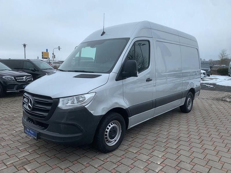 Silber Gebraucht 2021 Mercedes Sprinter Van | 23.250 € - Bild 1/4