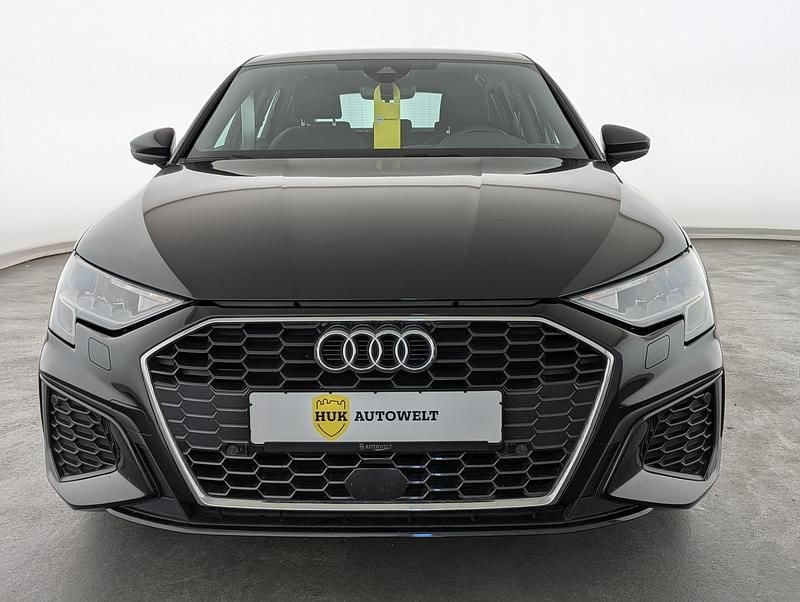 Gebraucht Audi A3 S-Line 116 PS (85 kW) 2022 Mythosschwarz metallic Limousine