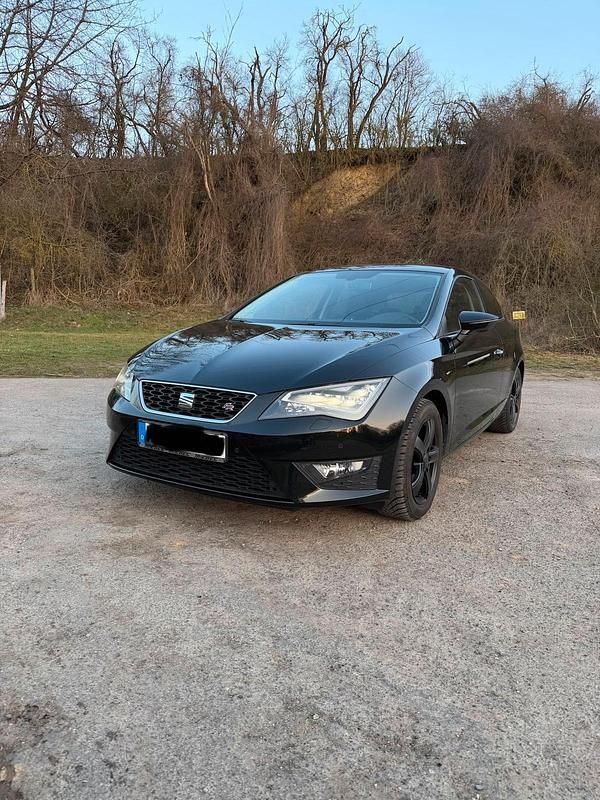 Gebraucht Seat Leon FR-Line 179 PS (131 kW) 2016 Schwarz Limousine