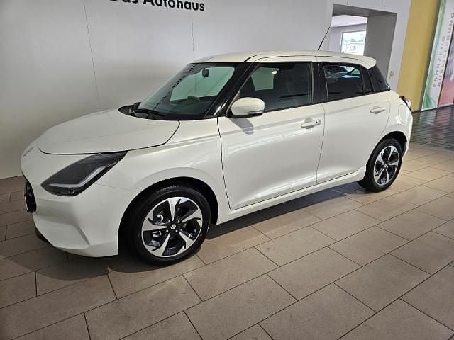 Gebraucht Suzuki Swift Comfort+ 83 PS (61 kW) 2025 Violett Limousine