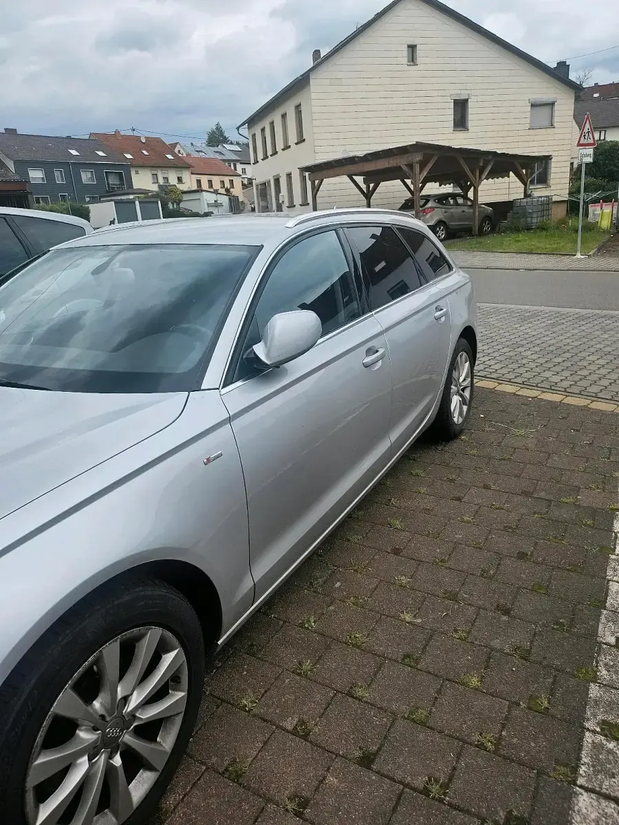 Gebraucht Audi A6 270 PS (198 kW) 2012 Silber Kombi
