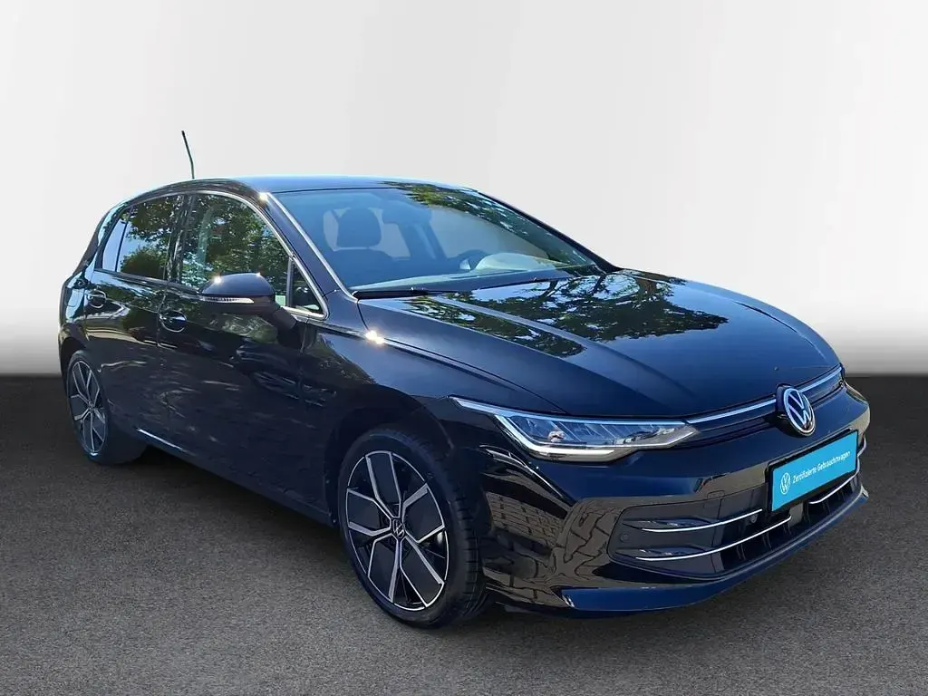 Gebraucht VW Golf VIII Goal 150 PS (110 kW) 2025 Schwarz Limousine
