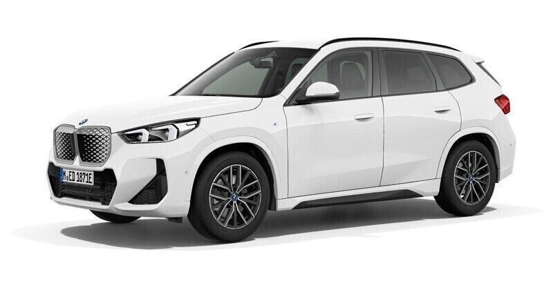 Weiß Neu 2025 BMW iX1 Luxury Line SUV | 58.040 € - Bild 1/4