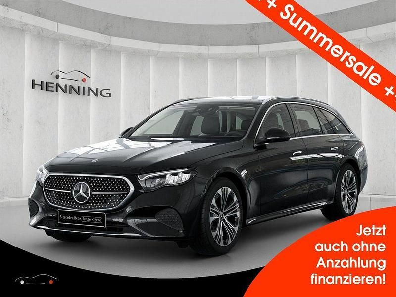 Schwarz Gebraucht 2024 Mercedes E220 Avantgarde Limousine | 47.880 € (Superpreis) - Bild 1/4