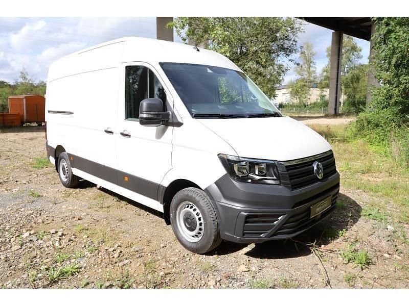 Weiß Gebraucht 2023 VW Crafter Van | 27.890 € (Fairer Preis) - Bild 1/4