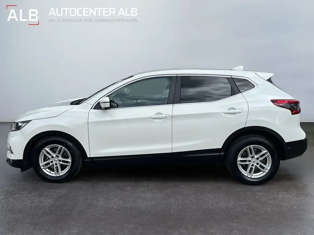 Gebraucht Nissan Qashqai 159 PS (116 kW) 2019 Brilliant white (m) SUV