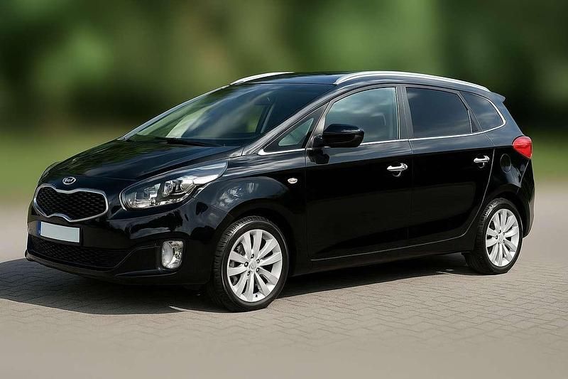 Gebraucht 2015 Kia Carens DREAM-TEAM Edition Van / Kleinbus | 8.200 € (Guter Preis) - Bild 1/4