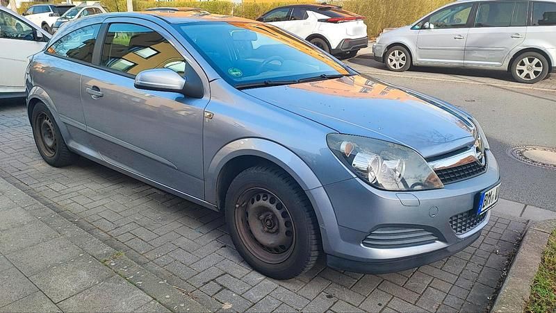 Gebraucht Opel Astra GTC 90 PS (66 kW) 2008 Grau Kleinwagen