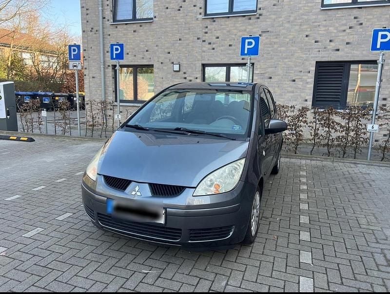 Gebraucht Mitsubishi Colt 75 PS (55 kW) 2005 Grau Kleinwagen