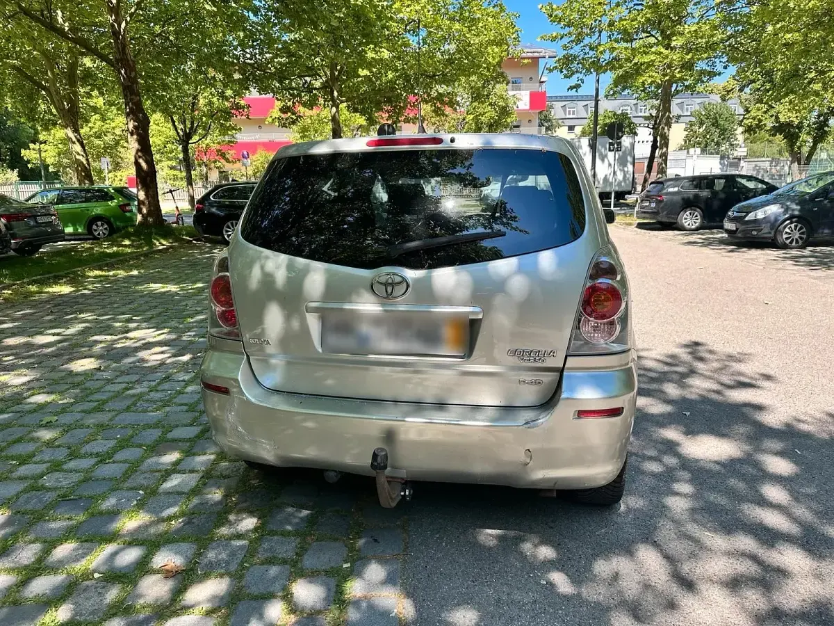 Gebraucht Toyota Corolla 140 PS (102 kW) 2007 Silber Kombi