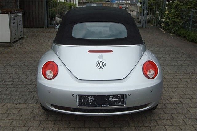 Gebraucht VW Beetle Cabriolet 102 PS (75 kW) 2007 Silber Cabrio