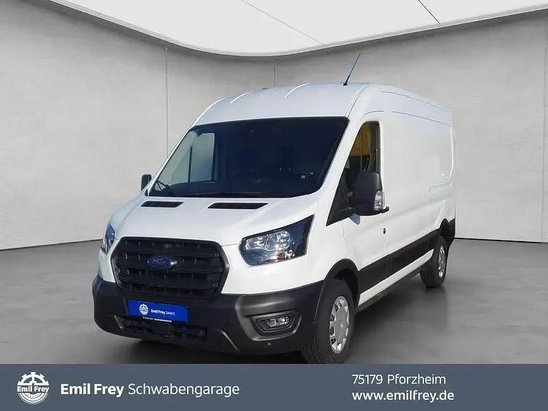 Gebraucht Ford Transit Trend 131 PS (96 kW) 2023 Weiß Pickup
