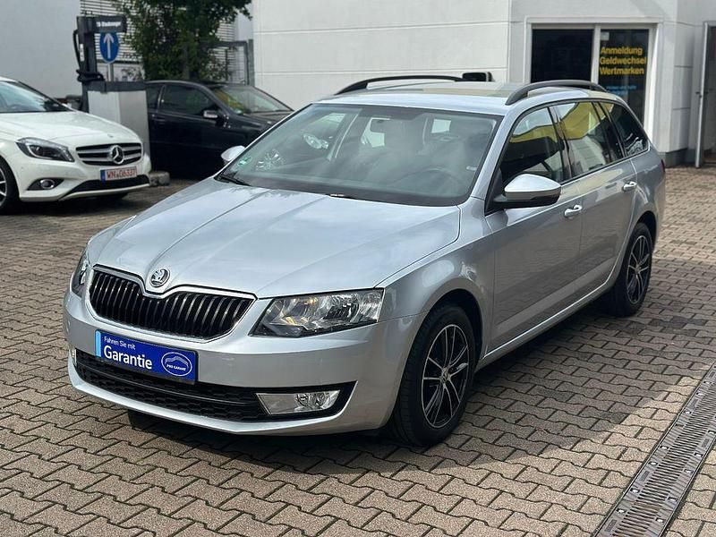 Silber Gebraucht 2013 Skoda Octavia Kombi | 9.499 € (Fairer Preis) - Bild 1/4