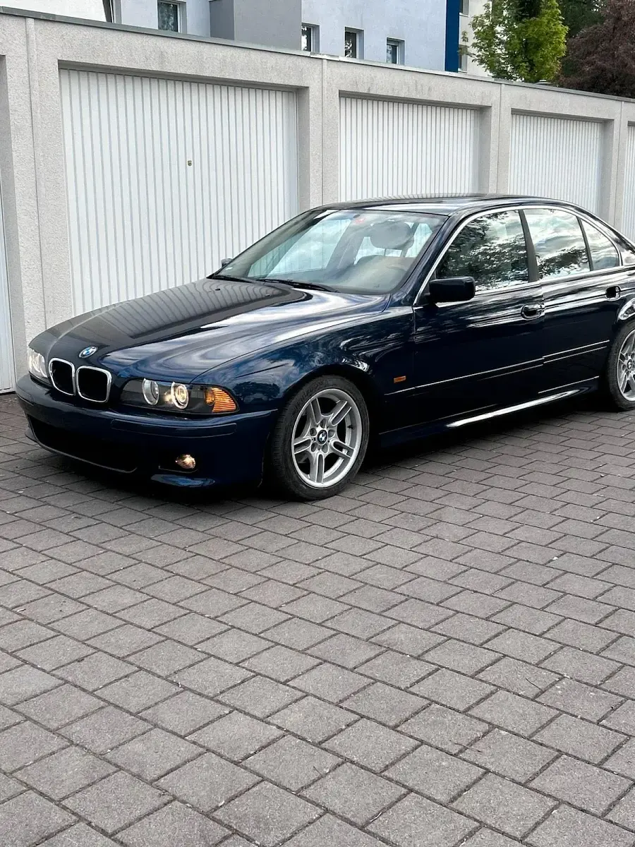 Gebraucht BMW 520 170 PS (125 kW) 2002 Blau Limousine