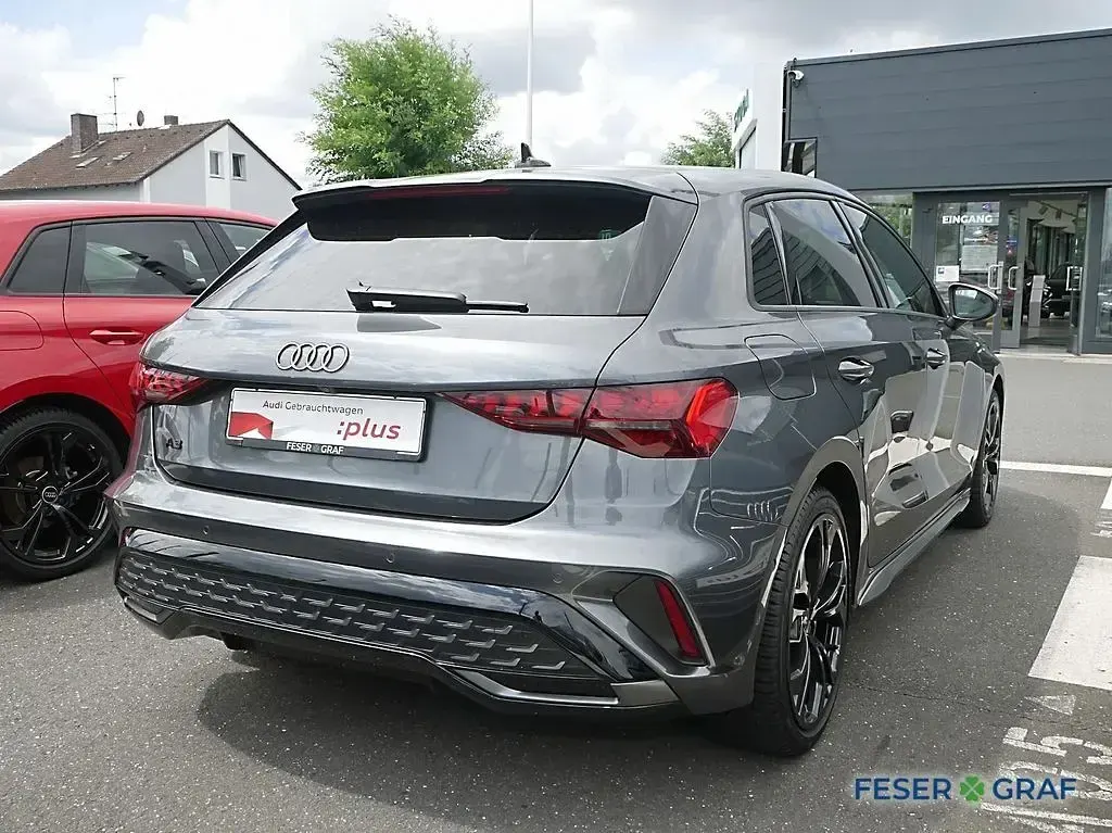 Gebraucht Audi A3 S-Line 150 PS (110 kW) 2025 Grau Limousine