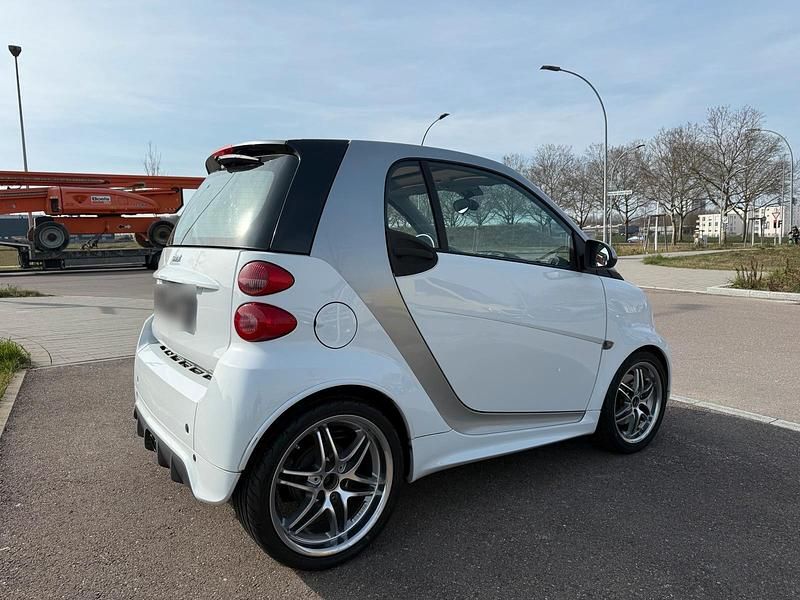 Gebraucht Smart ForTwo Coupé Brabus 84 PS (61 kW) 2012 Weiß Coupé