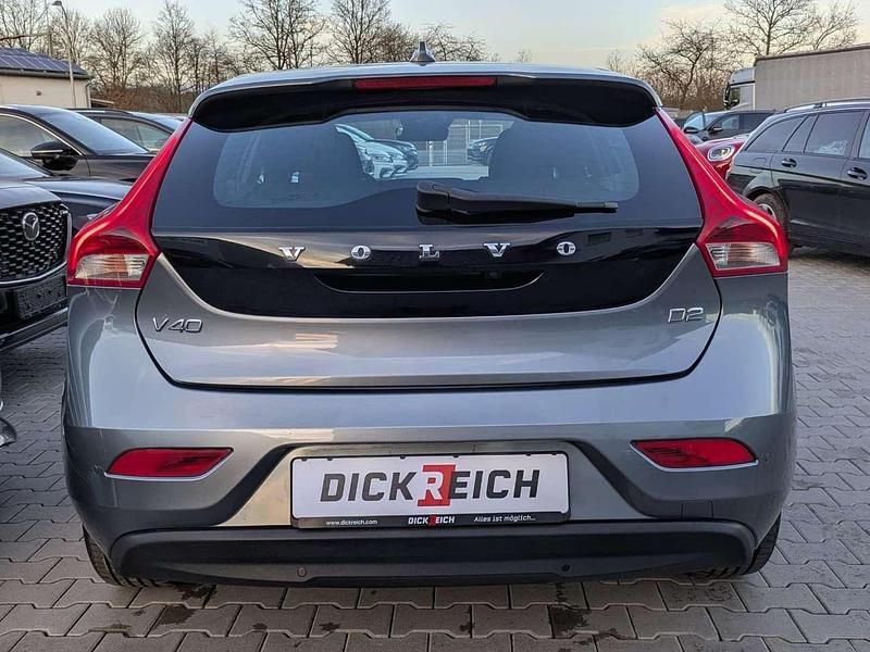 Gebraucht Volvo V40 You! 114 PS (83 kW) 2015 Grau Kombi
