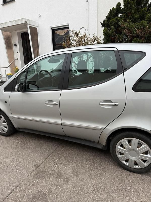 Gebraucht Mercedes A160 102 PS (75 kW) 2004 Silber Kleinwagen