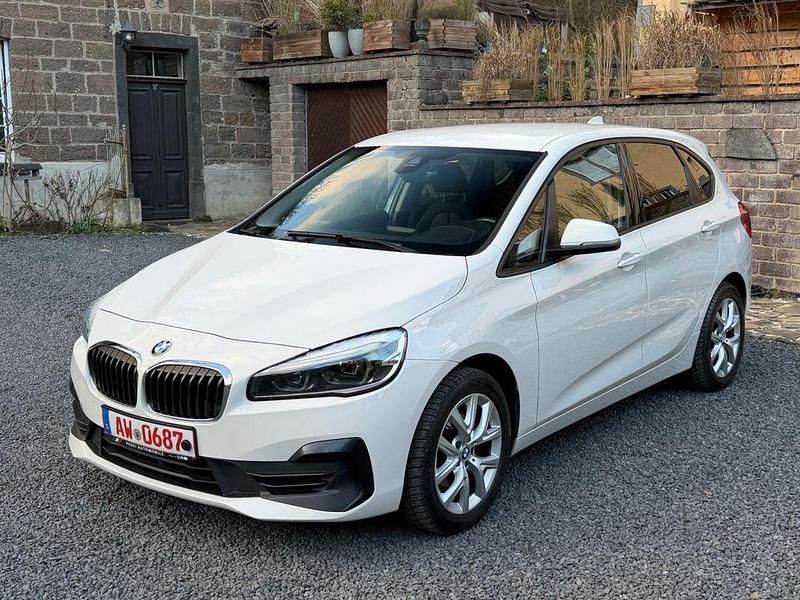 Gebraucht BMW 216 Advantage 116 PS (85 kW) 2020 Weiß Kombi