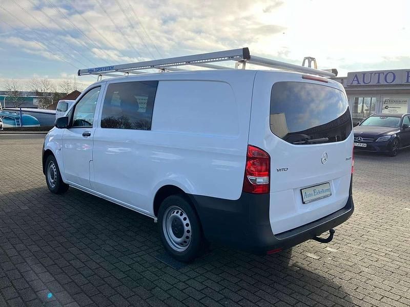 Gebraucht Mercedes Vito 163 PS (119 kW) 2021 Weiß Van