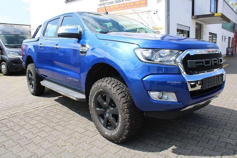 Blau (metallic) Gebraucht 2017 Ford Ranger Limited Abholung | 29.999 € (Guter Preis) - Bild 1/4