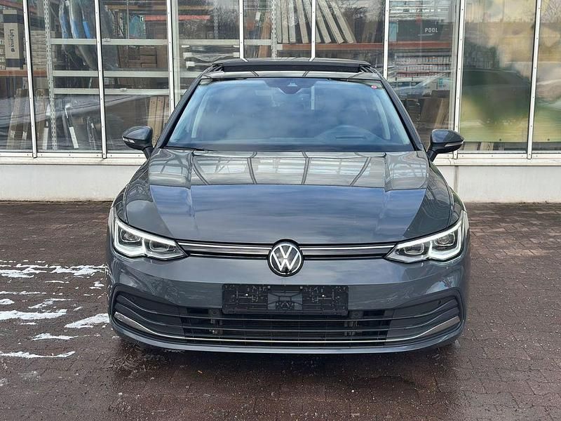 Gebraucht VW Golf VIII Move 150 PS (110 kW) 2023 Grau Limousine
