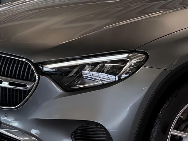 Grau Gebraucht 2023 Mercedes GLC220 Avantgarde SUV | 47.950 € (Fairer Preis) - Bild 1/4
