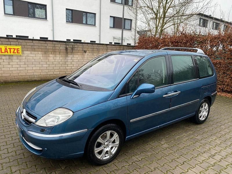 Blau Gebraucht 2009 Citroën C8 Tendance Van / Kleinbus | 2.500 € - Bild 1/4