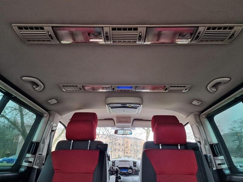 Gebraucht VW Multivan Comfortline 174 PS (127 kW) 2004 Schwarz Van