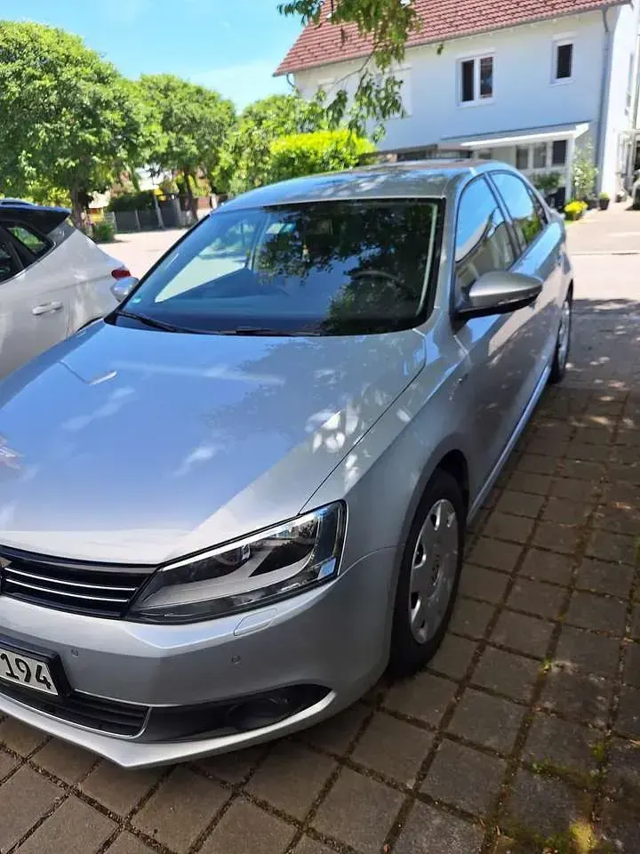 Gebraucht VW Jetta 150 PS (110 kW) 2014 Limousine