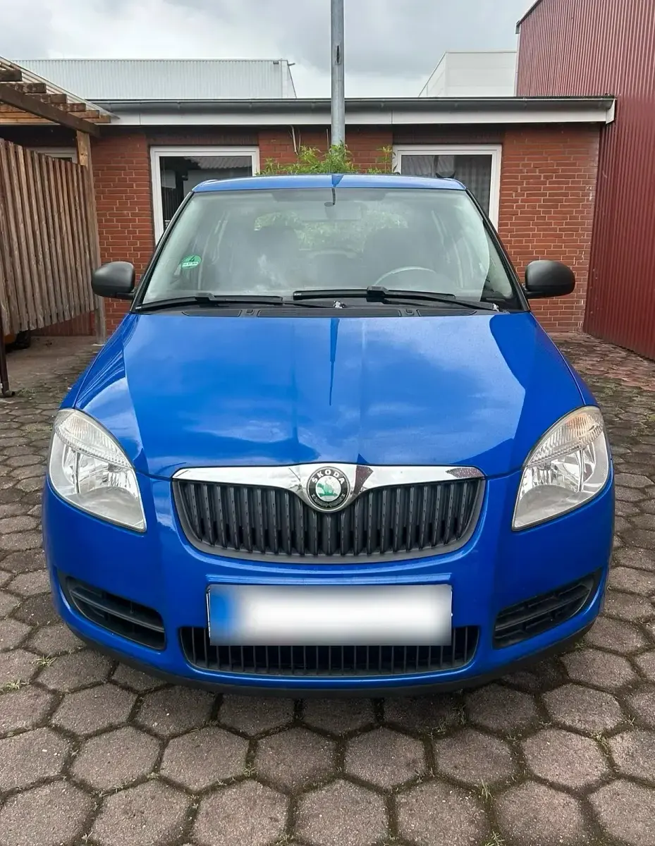 Gebraucht Skoda Fabia 60 PS (44 kW) 2009 Blau Limousine