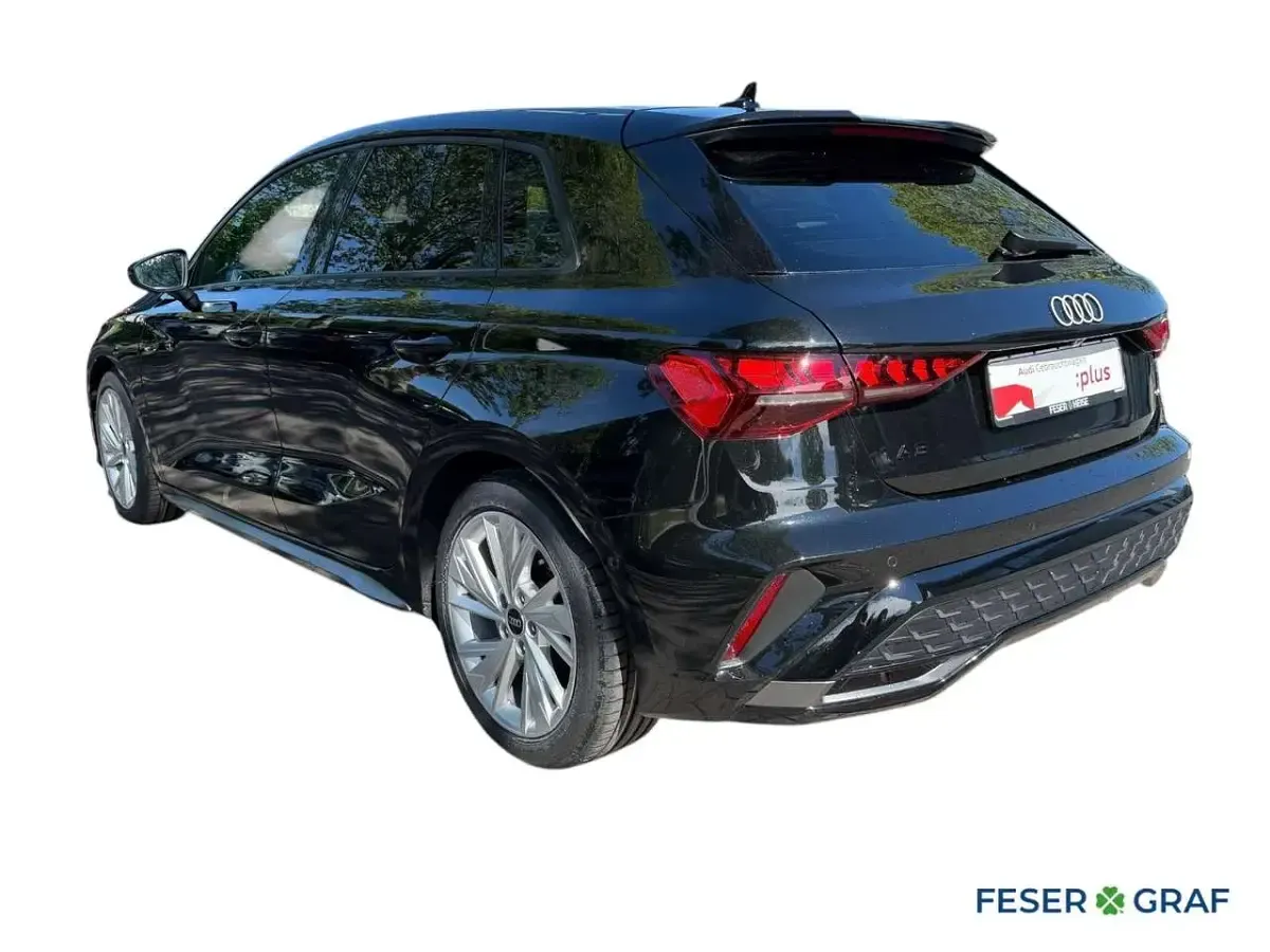 Gebraucht Audi A3 S-Line 150 PS (110 kW) 2025 Mythosschwarz metallic Limousine