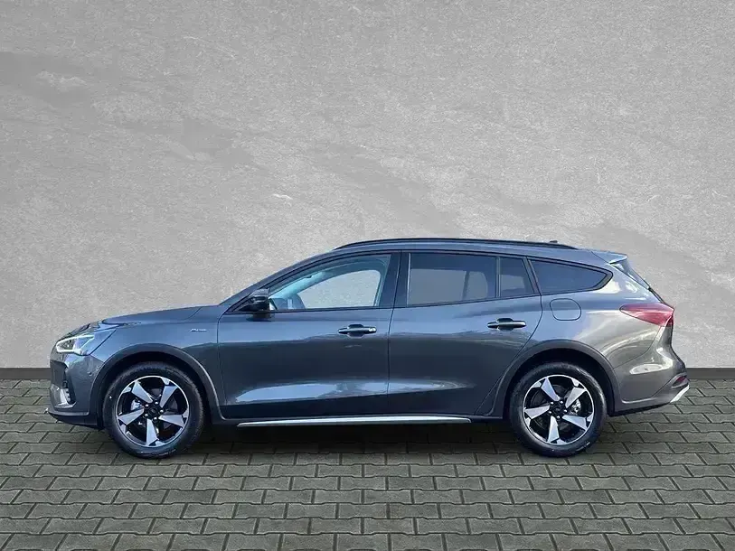 Nuevo Ford Focus Active X 155 CV (114 kW) 2025 Gris Berlina