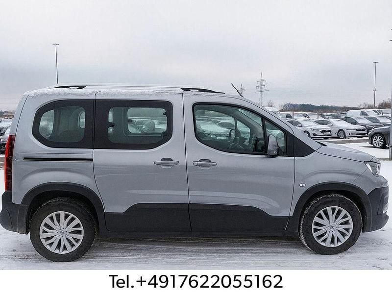 Gebraucht Peugeot Rifter Active 131 PS (96 kW) 2018 Grau Van / Kleinbus