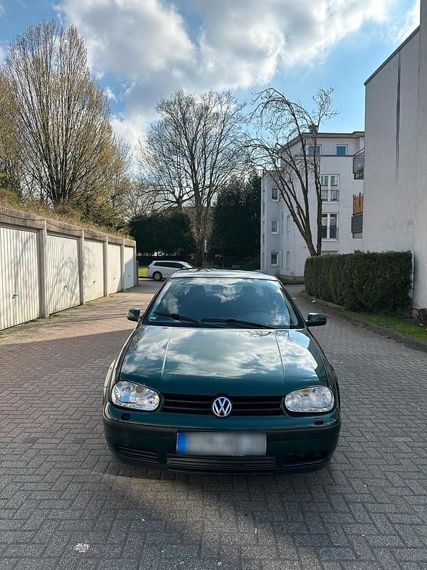 Gebraucht VW Golf IV 101 PS (74 kW) 1999 Grün Kleinwagen