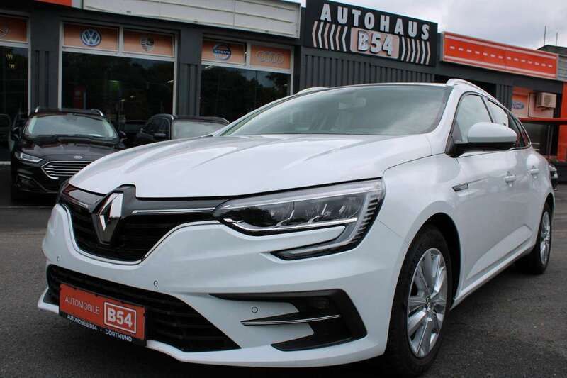 Weiß Gebraucht 2021 Renault Mégane GrandTour Business Kombi | 12.441 € (Guter Preis) - Bild 1/4