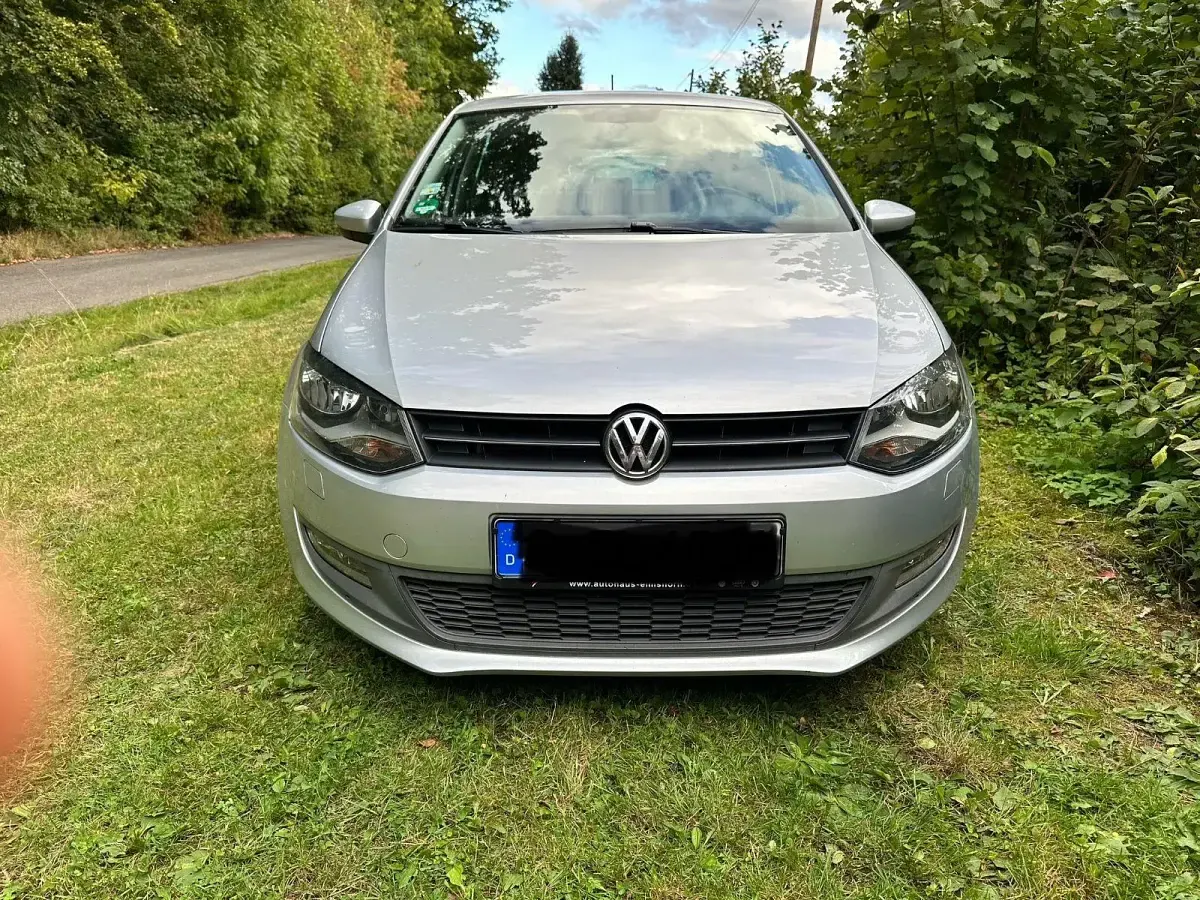 Gebraucht VW Polo 90 PS (66 kW) 2010 Silber Kleinwagen