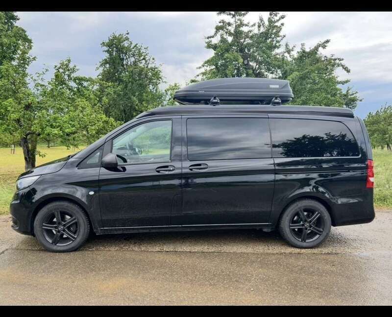 Schwarz Gebraucht 2019 Mercedes V220 Marco Polo Van / Kleinbus | 46.000 € (Fairer Preis) - Bild 1/4