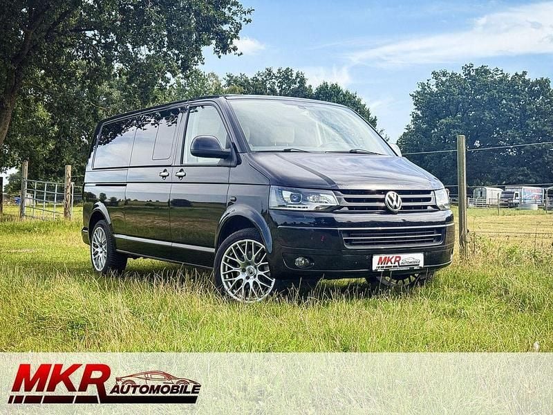 Schwarz Gebraucht 2013 VW Caravelle Comfortline Van / Kleinbus | 19.850 € - Bild 1/4