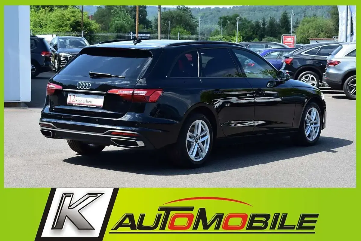 Gebraucht Audi A4 S-Line 163 PS (119 kW) 2021 Schwarz Kombi