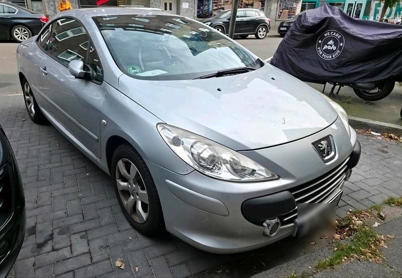 Gebraucht 2006 Peugeot 307 CC Cabrio | 4.000 € (Etwas zu teuer) - Bild 1/4