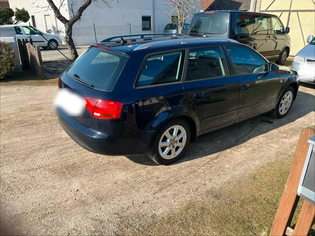Usata Audi A4 140 CV (102 kW) 2006 Blu Station wagon