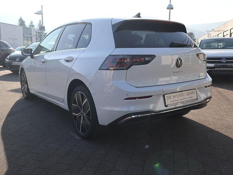 Neu VW Golf VIII Style 204 PS (150 kW) 2026 Weiß Limousine